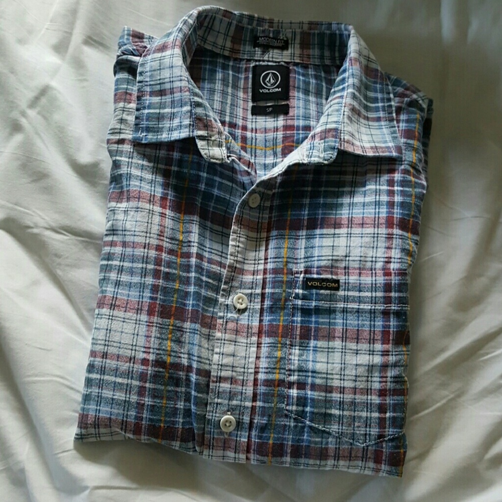 Volcom Plaid Button Up - Picture 3 of 8
